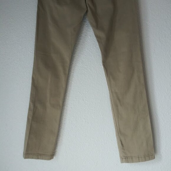 Izod boy's size 12 khaki pants - Picture 6 of 13